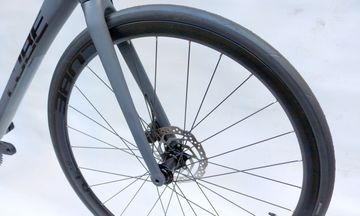 Použité CUBE ATTAIN SLX 2023 2023 Road & Gravel — obrázek 11 z 16