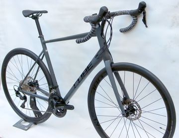 Použité CUBE ATTAIN SLX 2023 2023 Road & Gravel — obrázek 6 z 16