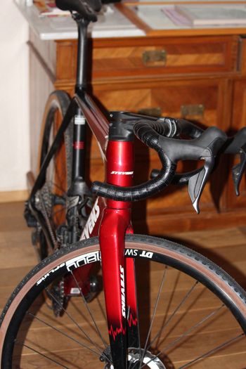 Gebrauchtes Stevens Super Prestige Di2 2024 2024 Road & Gravel, Rot — Bild 2 von 11