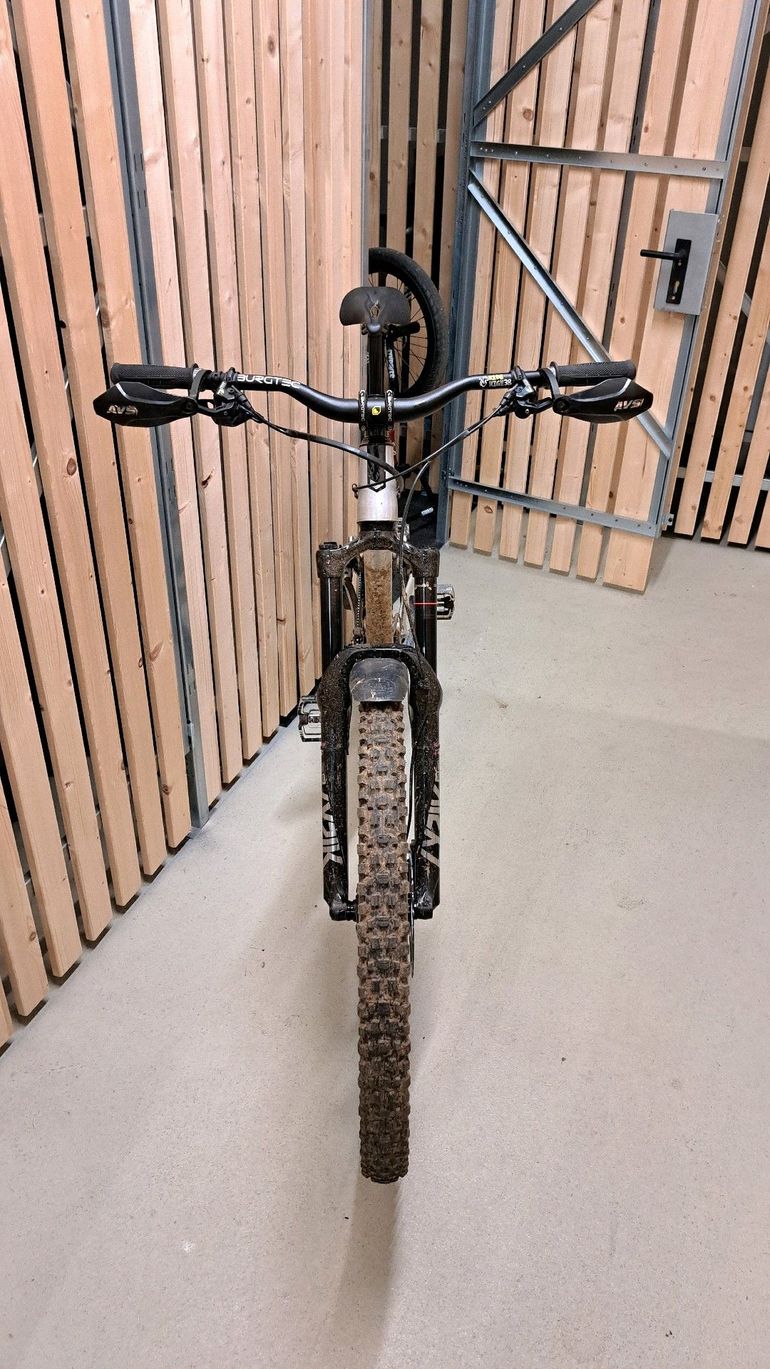 Used Privateer 161 GX 2023 2023 Mountainbike, Light Gray, 29 — image 2 of 6