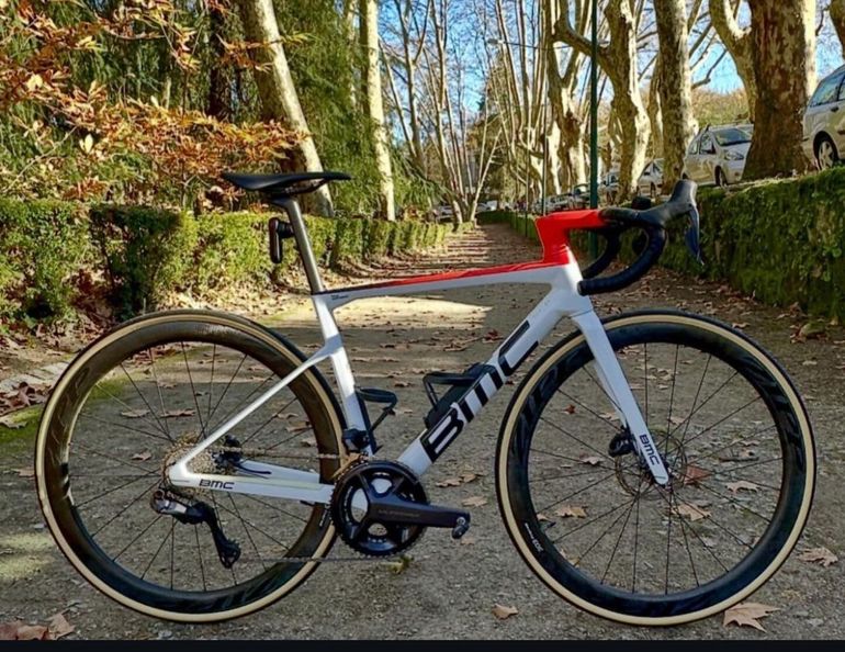 Brugt BMC Teammachine Shimano Ultegra Di2 2022 Road & Gravel — billede 1 af 10