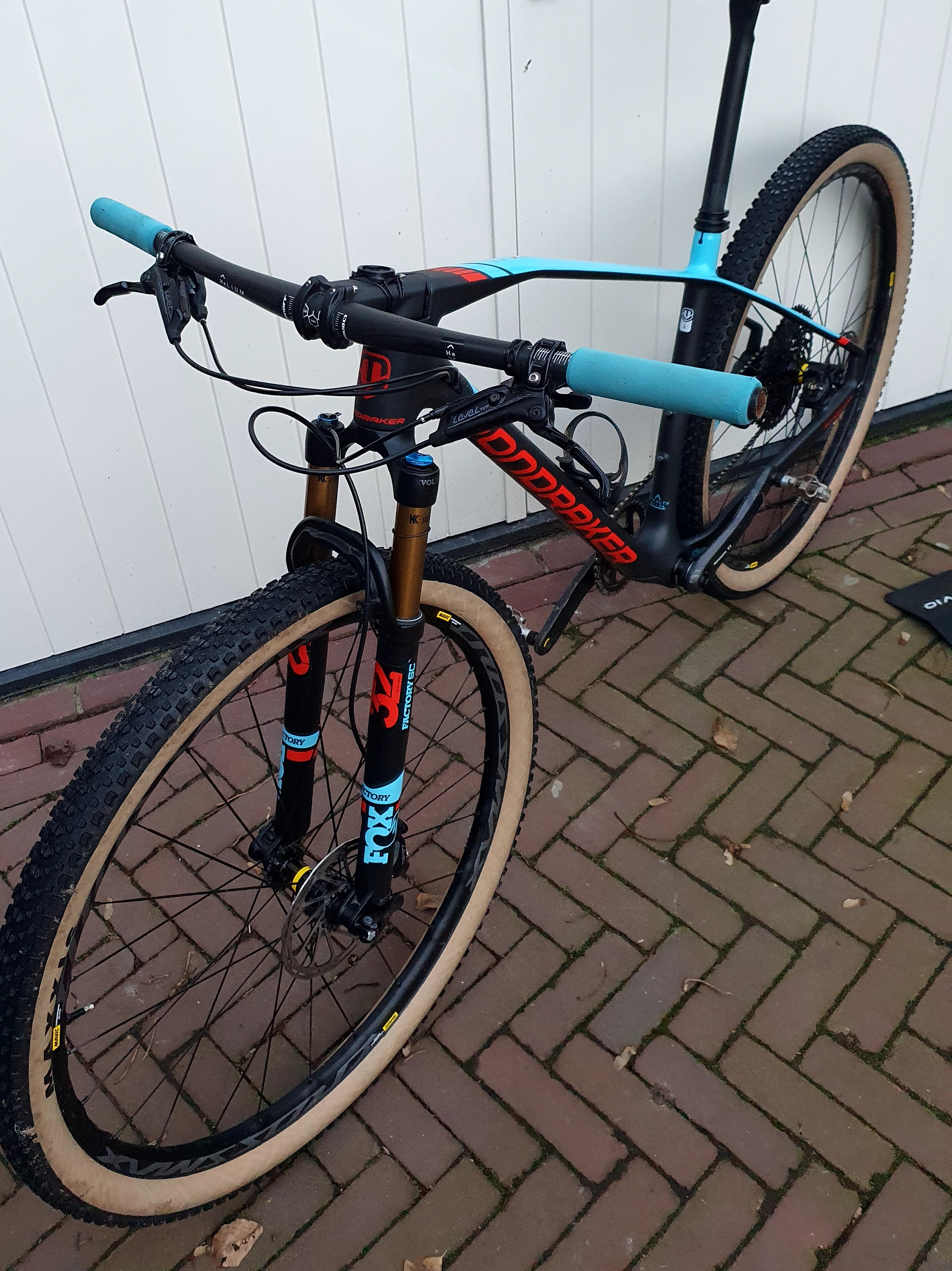 Mondraker Podium Carbon RR SL