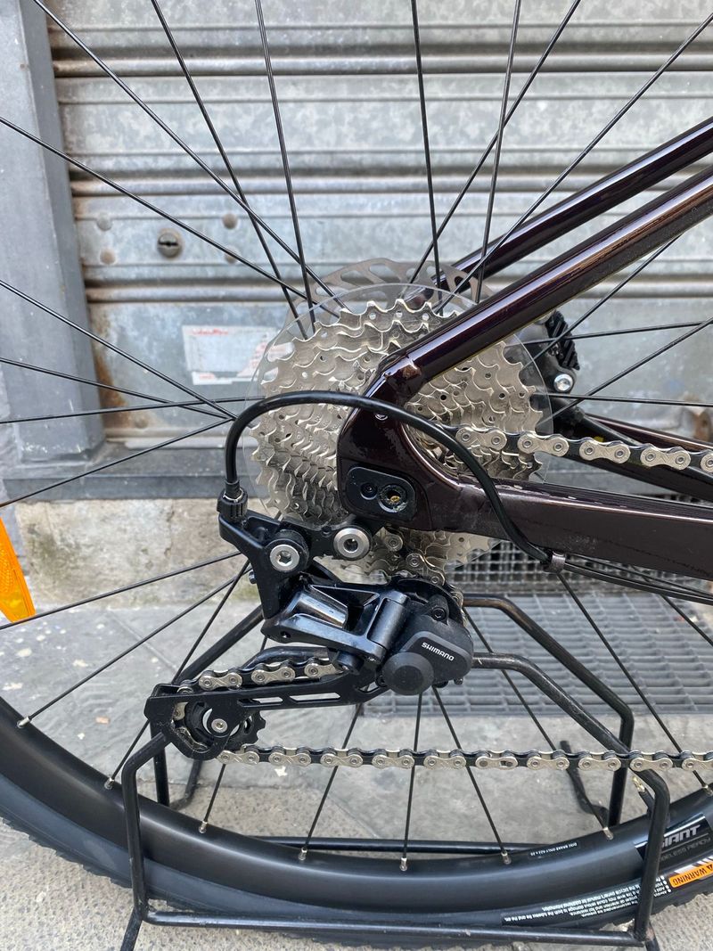 Used Giant Revolt 1 2024 2024 Road & Gravel, Black — image 7 of 7