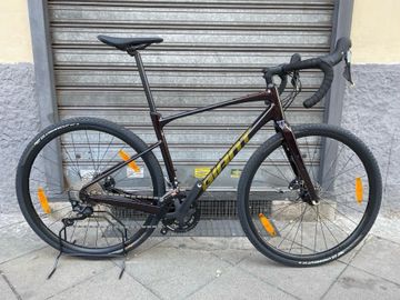 Used Giant Revolt 1 2024 2024 Road & Gravel