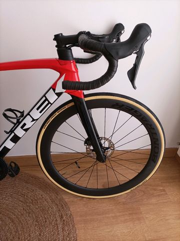 Brugt Trek Émonda SL 6 Disc 2022 2022 Road & Gravel — billede 6 af 6