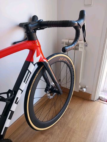 Brugt Trek Émonda SL 6 Disc 2022 2022 Road & Gravel — billede 2 af 6
