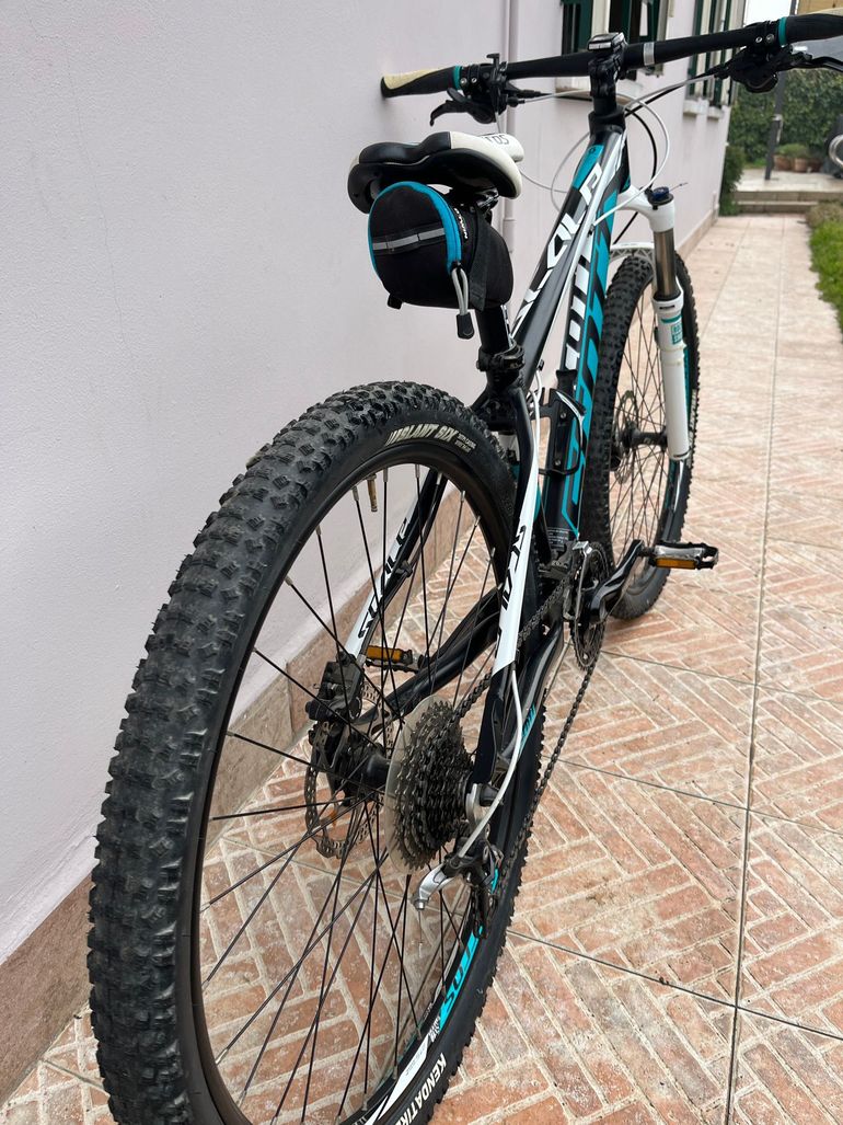Used Scott Contessa 710 2016 Mountainbike, Black — image 7 of 11