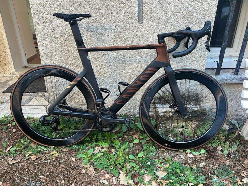 Used Canyon Aeroad CFR WRL 2023 2023 Road & Gravel, Black — image 3 of 3