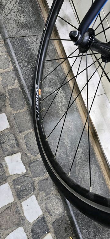 Używany Trek Émonda SL 5 2019 2019 Road & Gravel — zdjęcie 7 z 8
