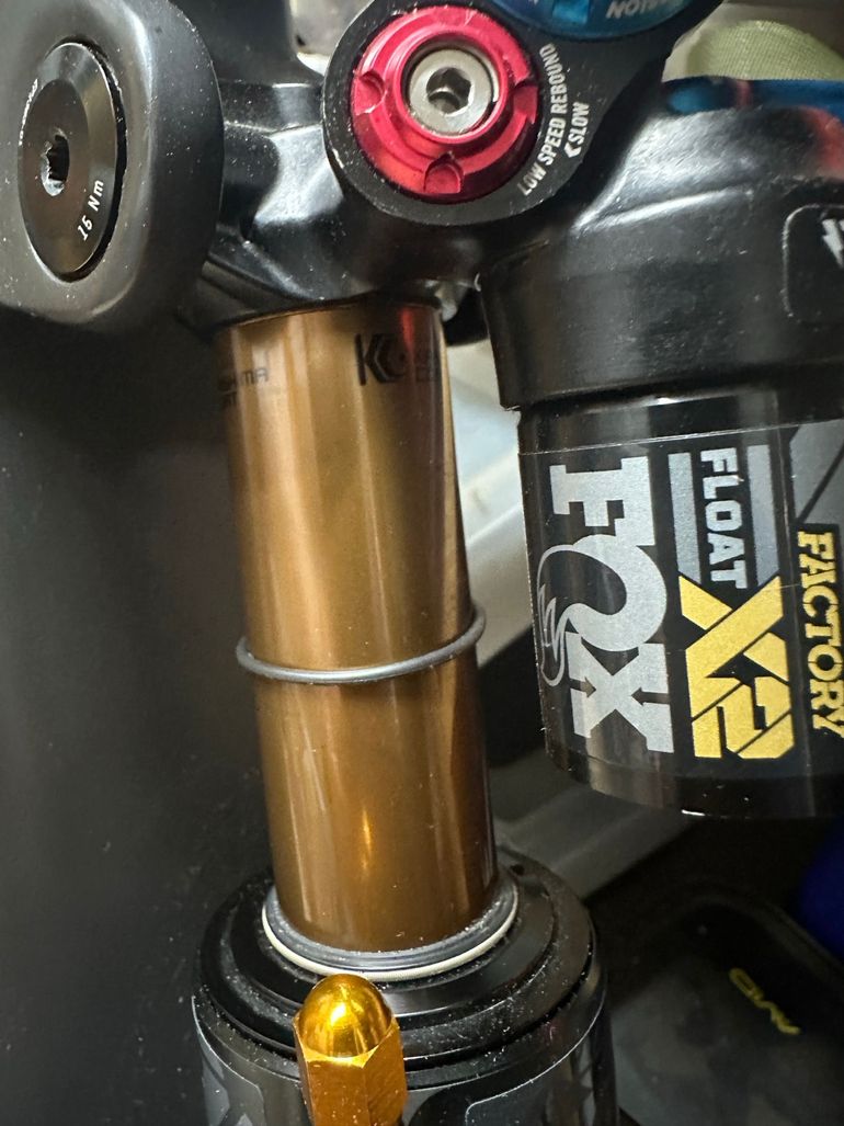 Used Canyon torque on CF9 2023 Mountainbike, Schwarz — image 18 of 22