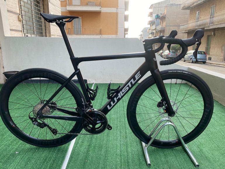 Used Whistle Vaero 2025 Road & Gravel, Black — image 1 of 7