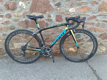 Used Giant TCR advanced 1 KOM 2021 Road & Gravel