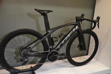 Brugt Trek Madone SLR 7 eTap 2022 2022 Road & Gravel — billede 5 af 8