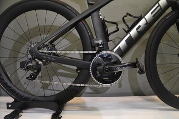 Brugt Trek Madone SLR 7 eTap 2022 2022 Road & Gravel — billede 3 af 8