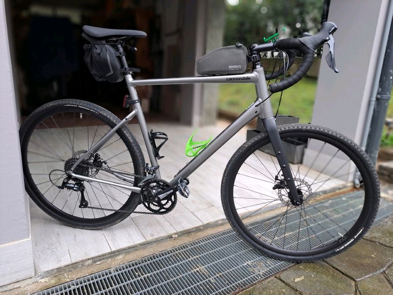 Used Cannondale Topstone 3 2024 2024 Road & Gravel, Light Gray — image 1 of 21