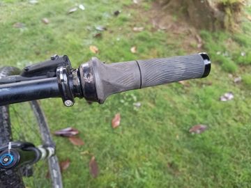 BMC fourstroke 02 2017 Mountainbike d'occasion — image 3 sur 9