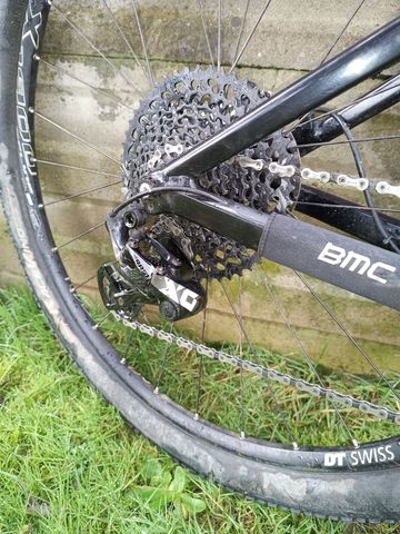 BMC fourstroke 02 2017 Mountainbike d'occasion — image 6 sur 9