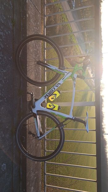 Used BMC Va corse 2020 Road & Gravel, White — image 2 of 4