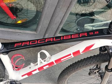 Used Trek Procaliber 9.8 2021 2021 Mountainbike, White, 29 — image 5 of 18