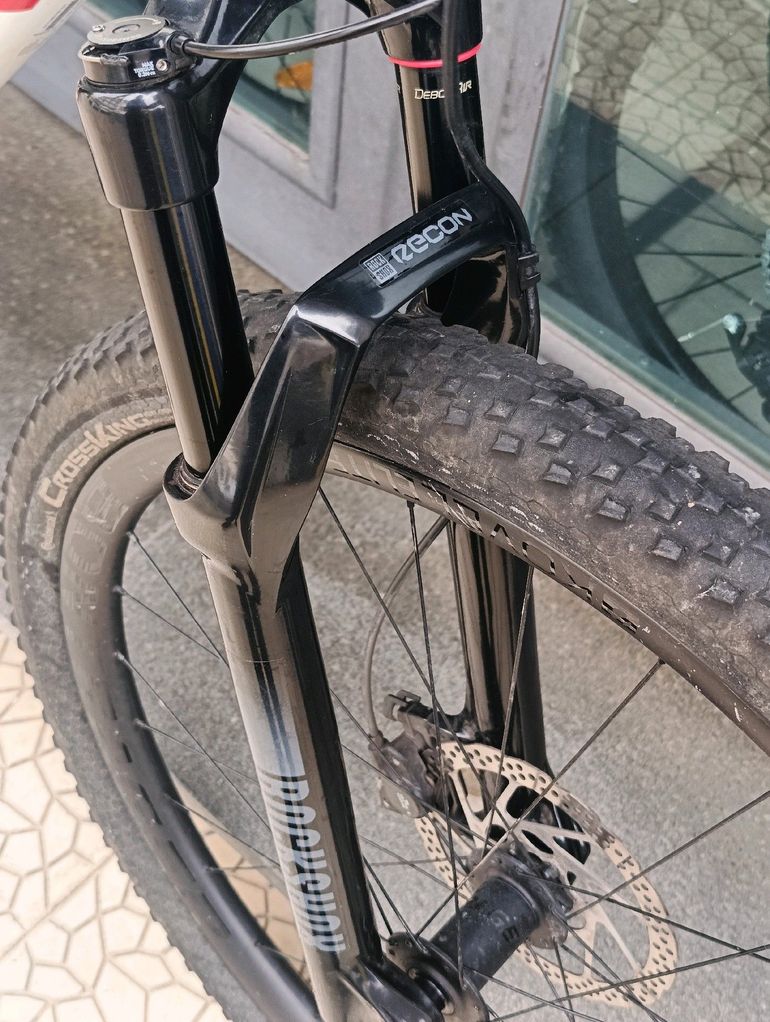 Used Trek Procaliber 9.8 2021 2021 Mountainbike, White, 29 — image 6 of 18