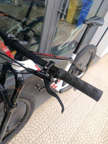 Used Trek Procaliber 9.8 2021 2021 Mountainbike, White, 29 — image 17 of 18