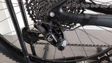 Used Orbea ALMA M30 2018 Mountainbike, Black — image 8 of 8