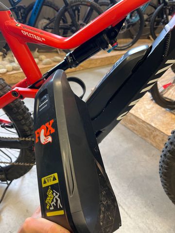 Used Canyon Spectral:ON 6.0 2019 2019 Mountainbike, Red, 29, 27.5 — image 10 of 11