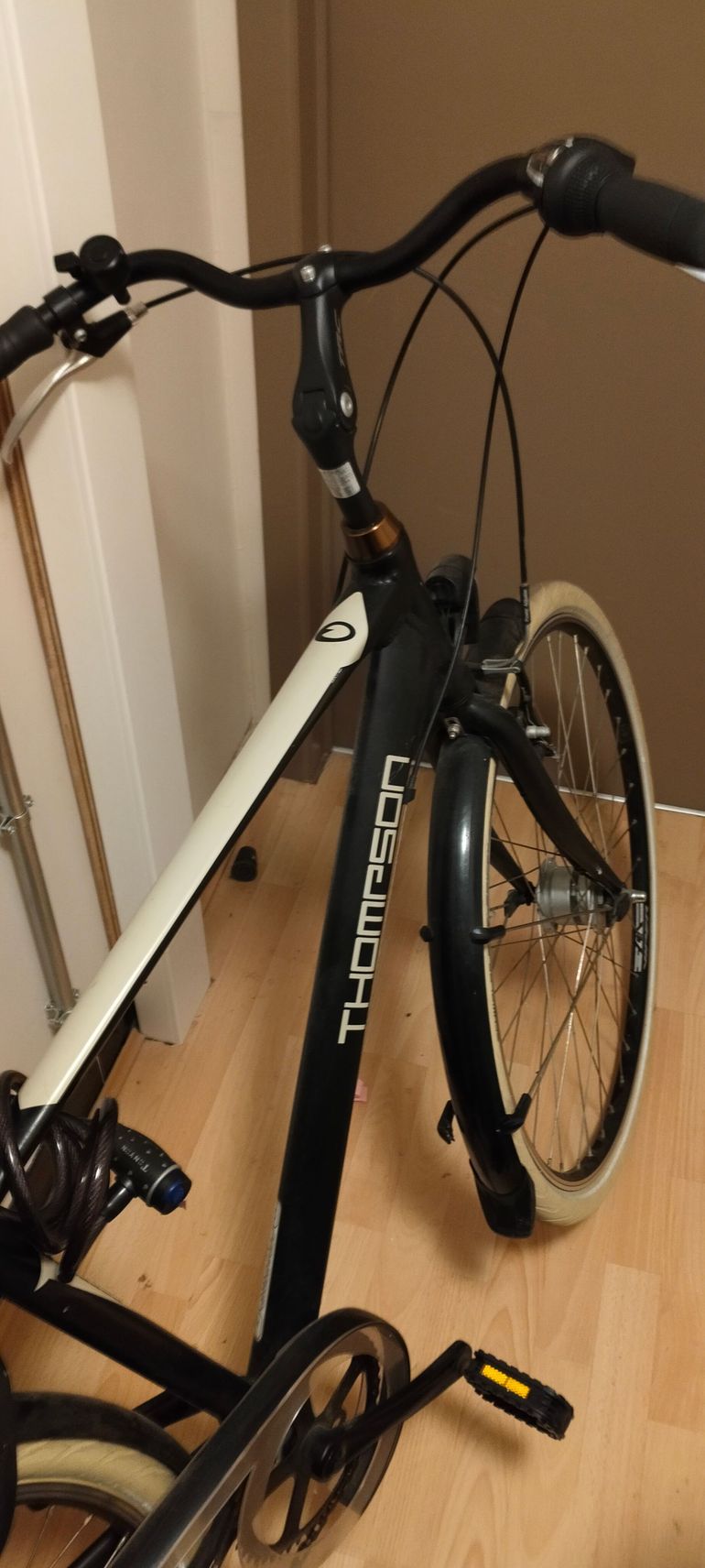 Thompson Thomson 2018 Road & Gravel de segunda mano, Negro — imagen 3 de 5