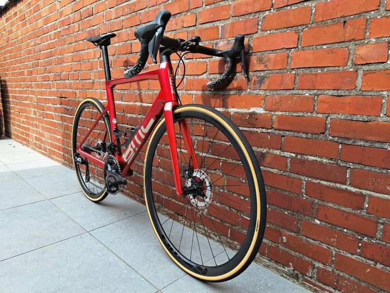 BMC Teammachine SLR ONE 2023 2023 Road & Gravel usato, Rosso — immagine 4 di 4