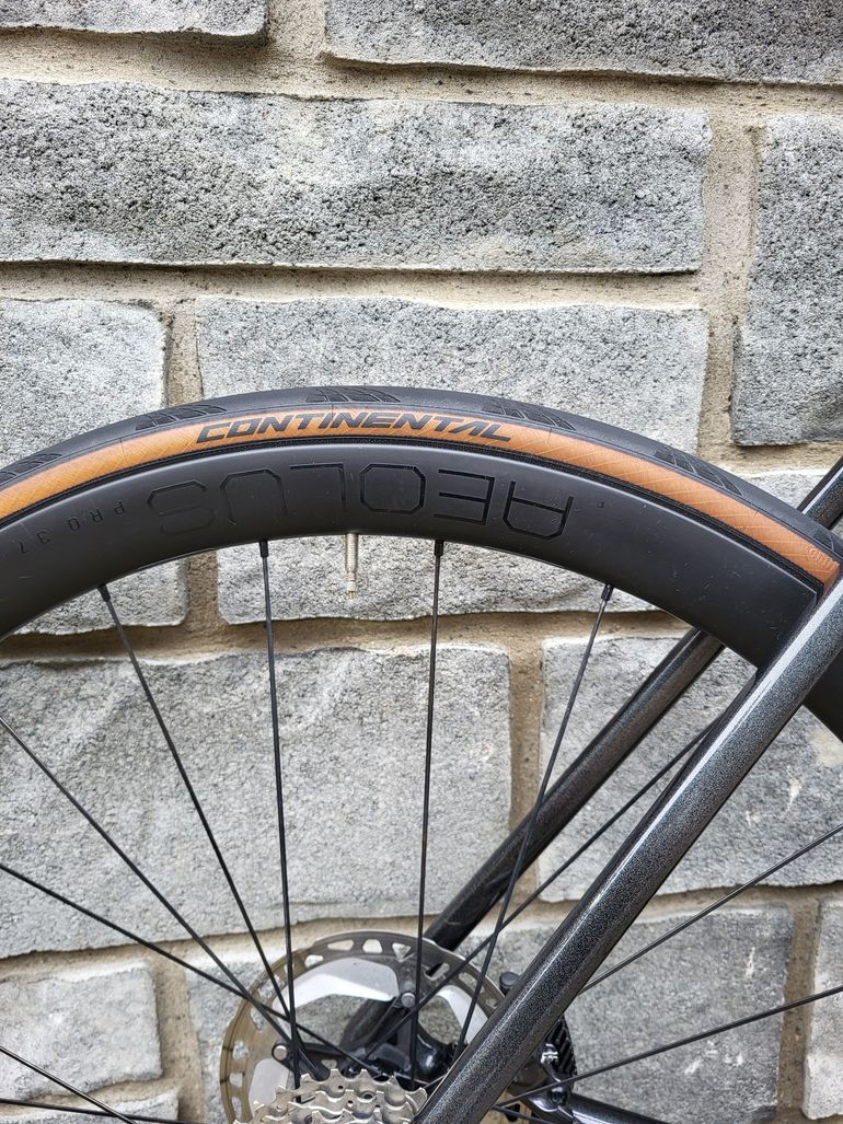 Used Trek Émonda SLR 7 2023 Road & Gravel — image 12 of 15
