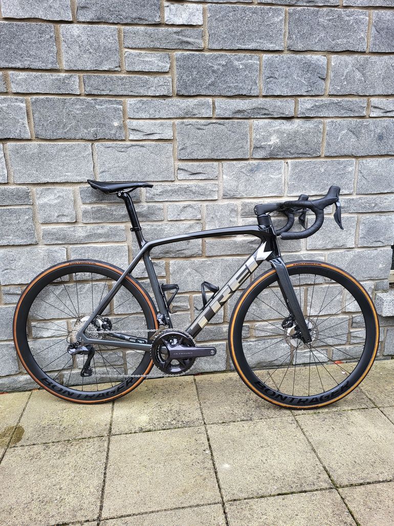 Used Trek Émonda SLR 7 2023 Road & Gravel — image 1 of 15