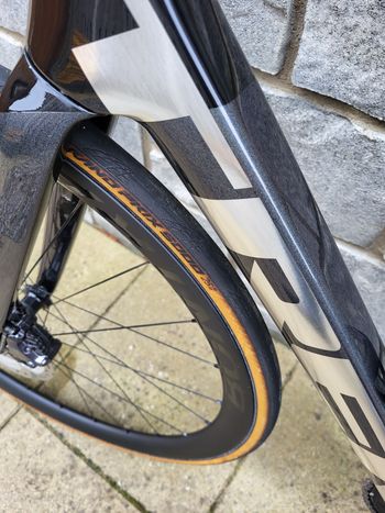 Used Trek Émonda SLR 7 2023 Road & Gravel — image 8 of 15