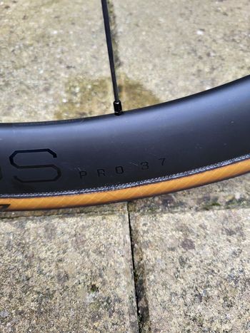 Used Trek Émonda SLR 7 2023 Road & Gravel — image 9 of 15