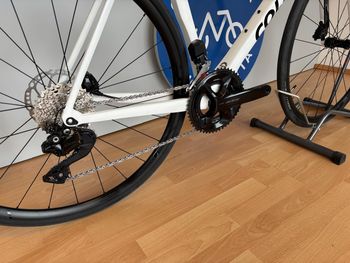 Brugt Colnago V3 Disc 105 Bike 2024 Road & Gravel — billede 4 af 4