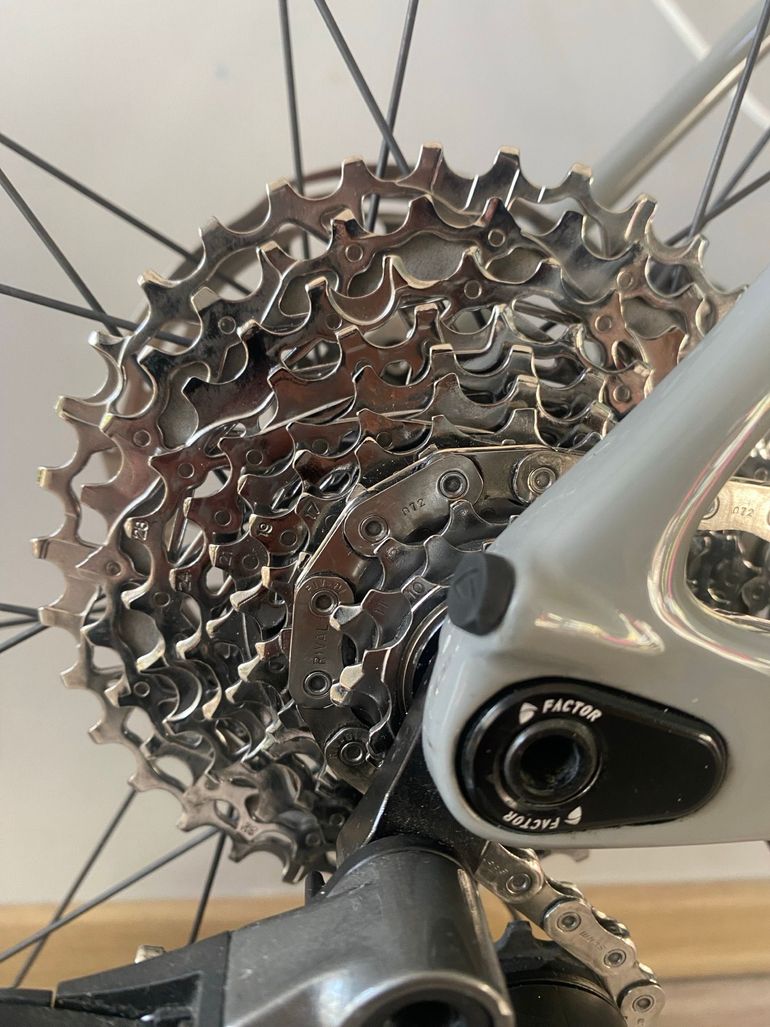 Brugt Factor O2 SRAM Rival eTap AXS 2023 2023 Road & Gravel — billede 9 af 18