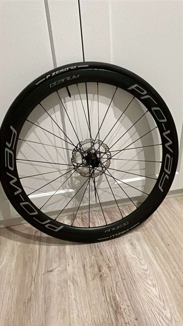 Factor O2 SRAM Rival eTap AXS 2023 2023 Road & Gravel usato, Grigio chiaro — immagine 16 di 18