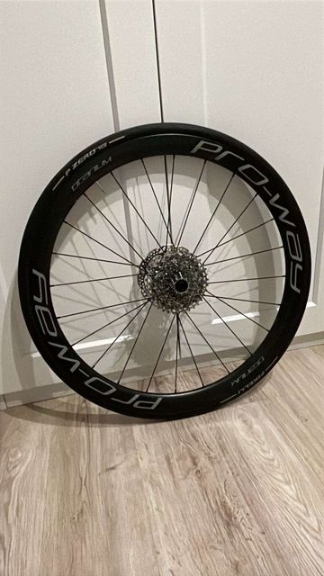 Factor O2 SRAM Rival eTap AXS 2023 2023 Road & Gravel usato, Grigio chiaro — immagine 15 di 18