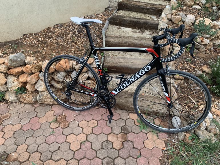 Used Colnago AC-R 105 Disc Bike 2016 Road & Gravel, Black — image 3 of 3