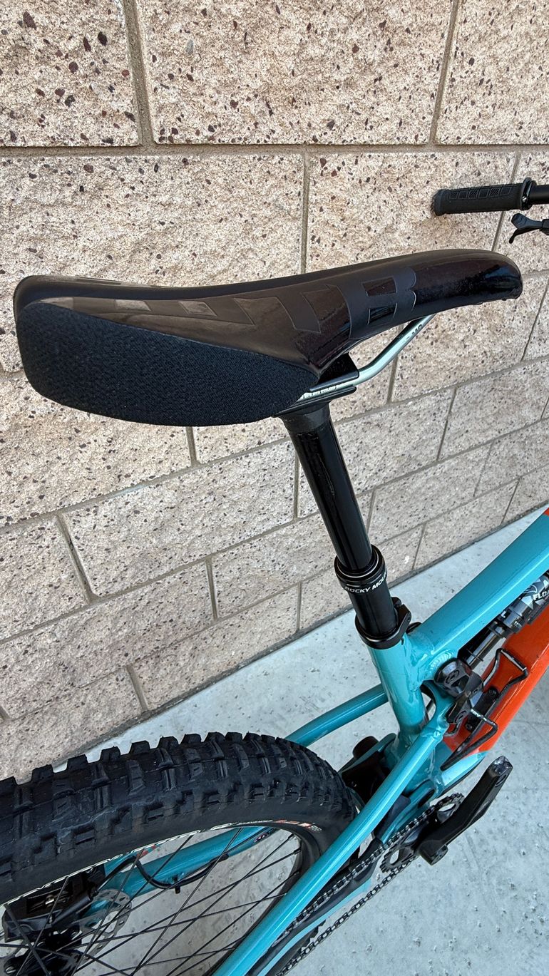 Used Rocky Mountain Instinct A50 Shimano 2023 2023 Mountainbike, Blue, 27.5, 29 — image 9 of 15