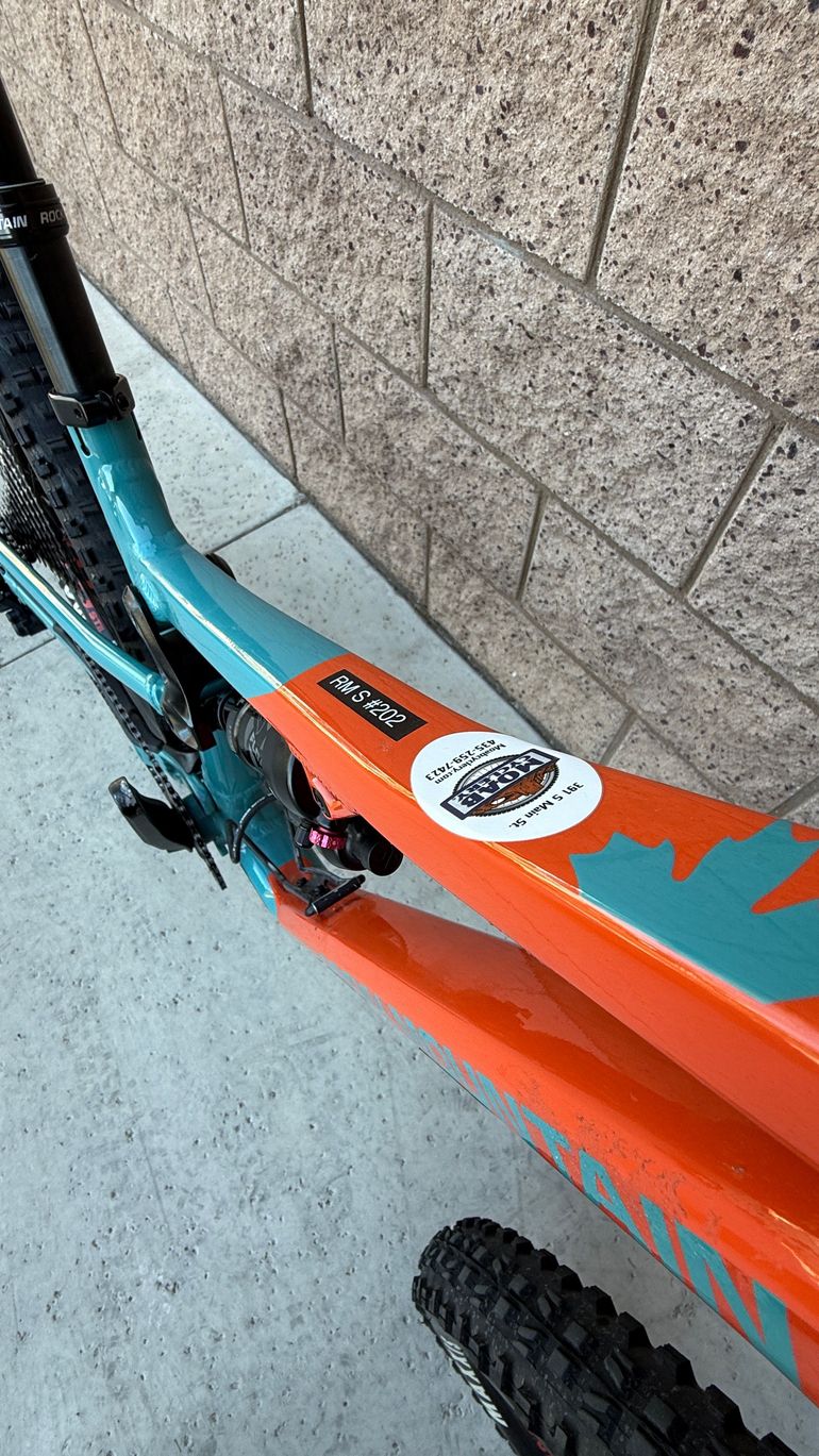 Used Rocky Mountain Instinct A50 Shimano 2023 2023 Mountainbike, Blue, 27.5, 29 — image 8 of 15