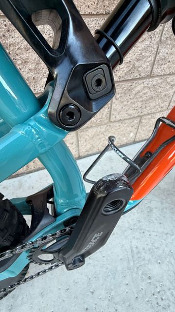 Used Rocky Mountain Instinct A50 Shimano 2023 2023 Mountainbike, Blue, 27.5, 29 — image 4 of 15