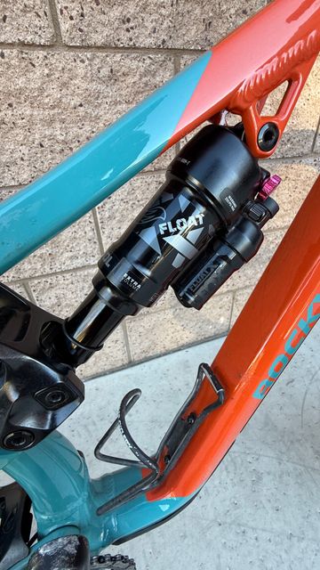 Used Rocky Mountain Instinct A50 Shimano 2023 2023 Mountainbike, Blue, 27.5, 29 — image 5 of 15