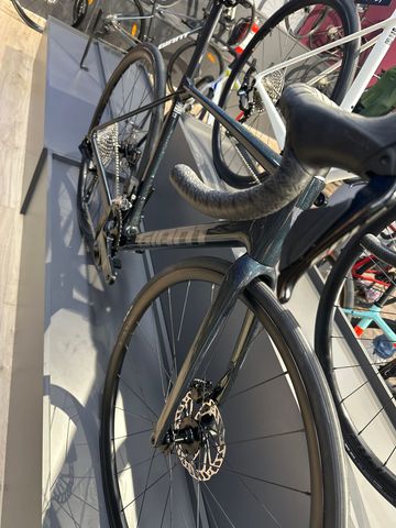 Käytetty Giant TCR Advanced 1 2025 2025 Road & Gravel — kuva 5 / 5