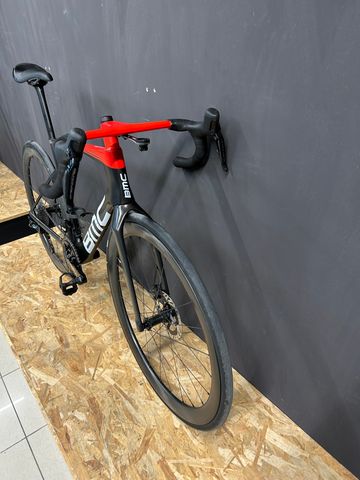 Used BMC Teammachine Shimano Dura Ace Di2 2024 Road & Gravel, Black — image 2 of 4
