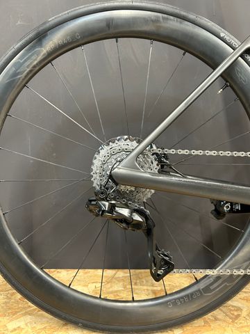 Used BMC Teammachine Shimano Dura Ace Di2 2024 Road & Gravel, Black — image 4 of 4