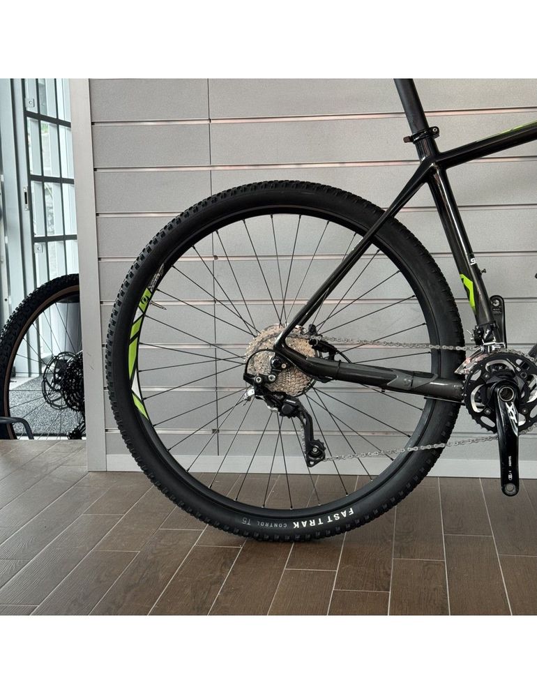 Used Scott Scale 2019 Mountainbike, Black — image 8 of 8