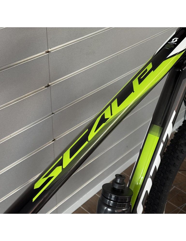 Used Scott Scale 2019 Mountainbike, Black — image 3 of 8