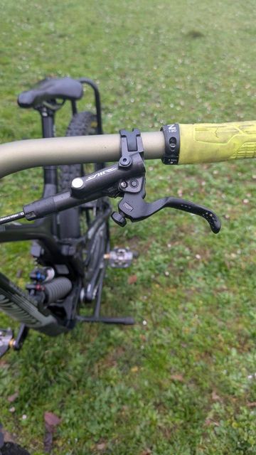 Commencal SUPREME DH 4.2 2019 Mountainbike d'occasion — image 10 sur 14