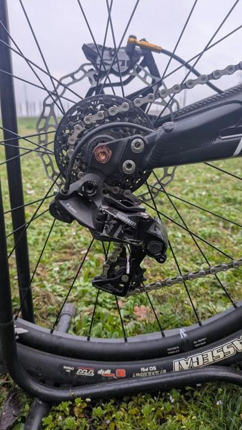 Brugt Commencal SUPREME DH 4.2 2019 Mountainbike — billede 7 af 14