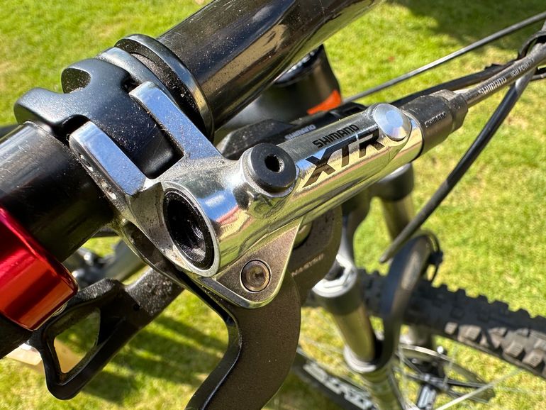 Used KTM Taser XTR 2012 Mountainbike, Light Gray — image 13 of 19